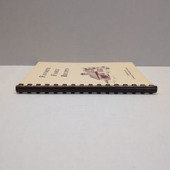 Favorite Family Recipes Community Cookbook Linwood Historical Society New Jersey - Picture 3 of 9